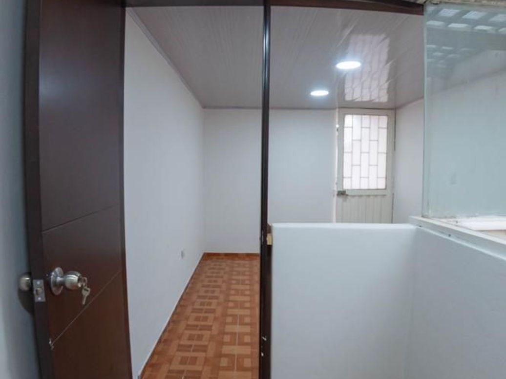 Casa de 4 alcobas en venta en Acacias, Bogotá, 256 m² · foto 15 de 20