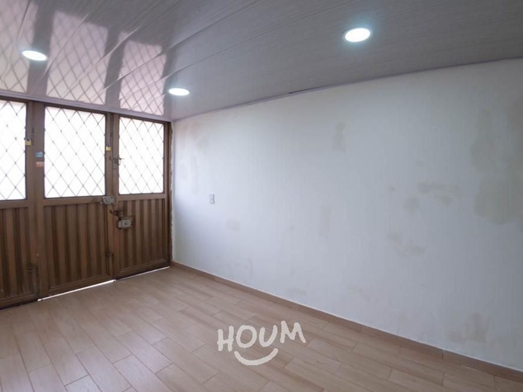 Casa de 4 alcobas en venta en Acacias, Bogotá, 256 m² · foto 3 de 20