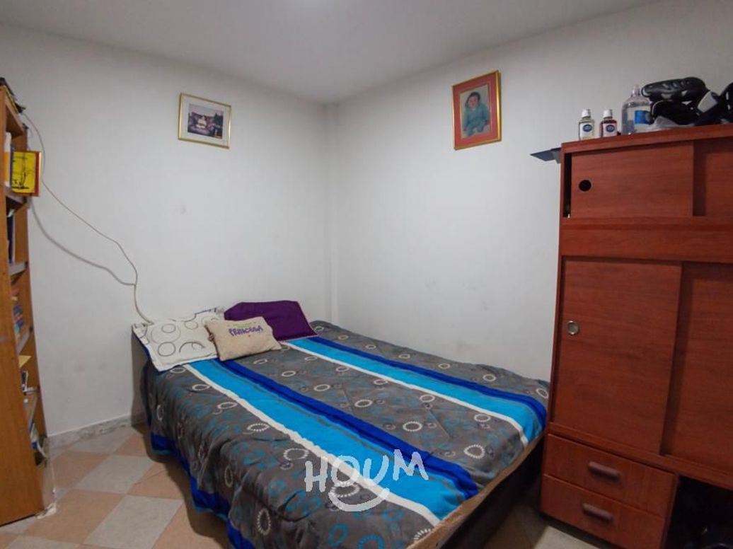 Casa de 13 alcobas en venta en Antonio Morales Galvis, Bogotá, 430 m² · foto 17 de 20