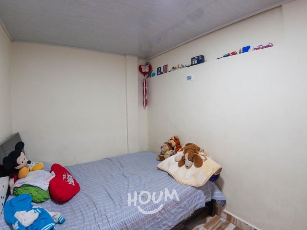 Casa de 13 alcobas en venta en Antonio Morales Galvis, Bogotá, 430 m² · foto 19 de 20