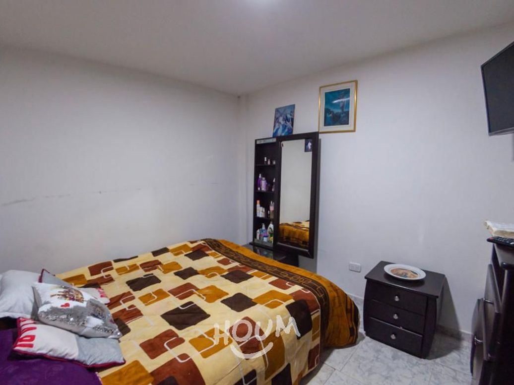 Casa de 13 alcobas en venta en Antonio Morales Galvis, Bogotá, 430 m² · foto 18 de 20