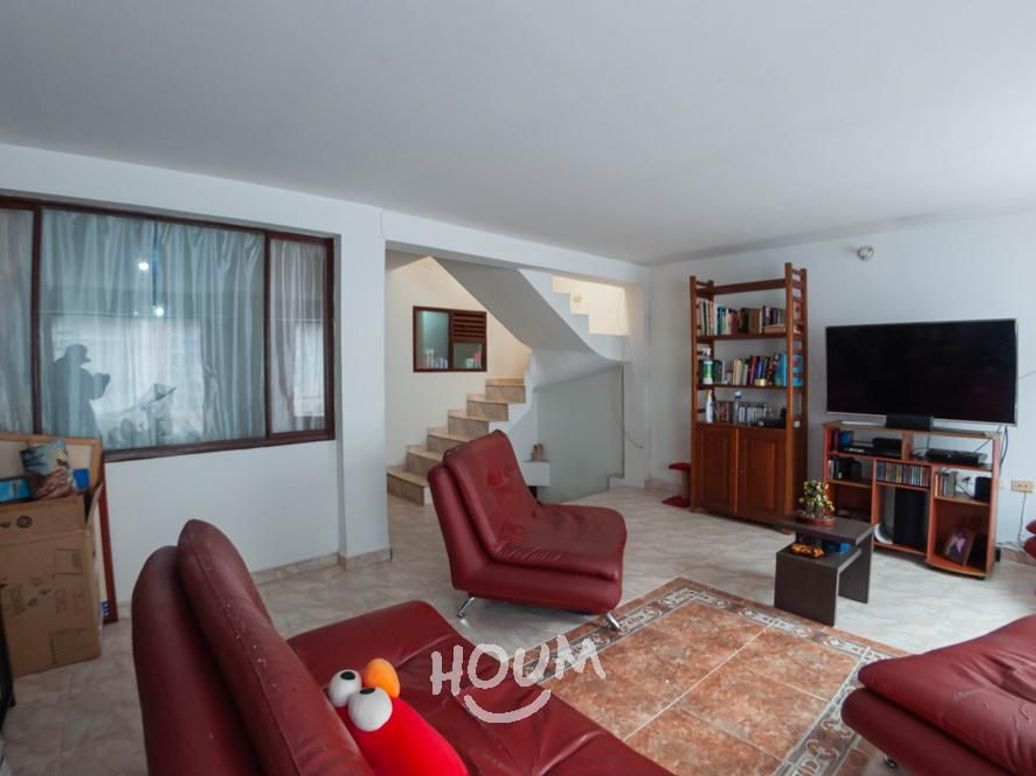 Casa de 5 alcobas en venta en Amaruc, Bogotá, 240 m² · foto 5 de 20