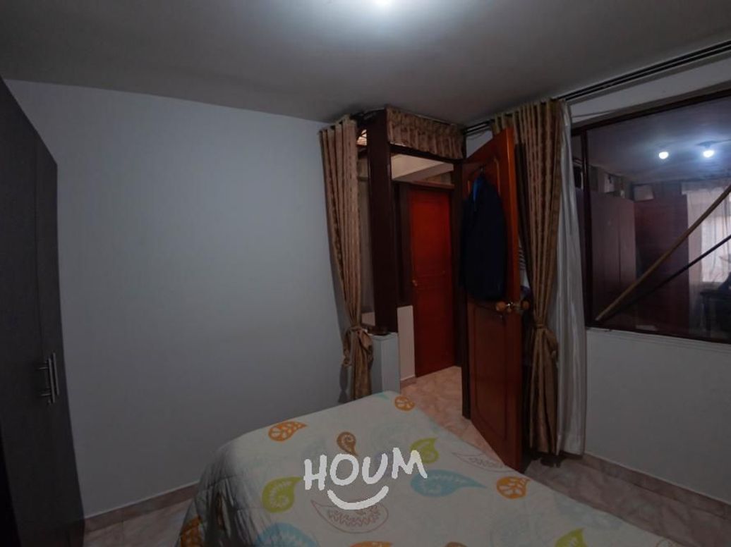 Casa de 5 alcobas en venta en Amaruc, Bogotá, 240 m² · foto 17 de 20