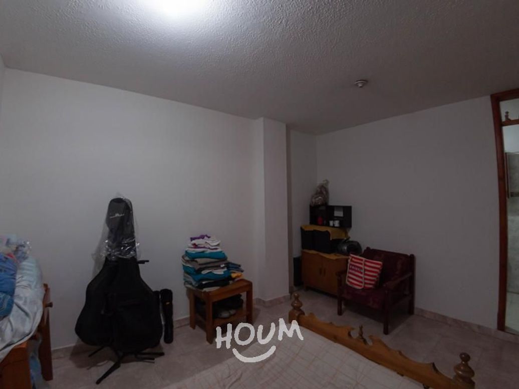 Casa de 5 alcobas en venta en Amaruc, Bogotá, 240 m² · foto 19 de 20