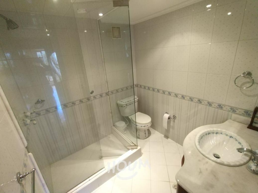 Casa de 5 alcobas en venta en Acacias, Bogotá, 650 m² · foto 19 de 20