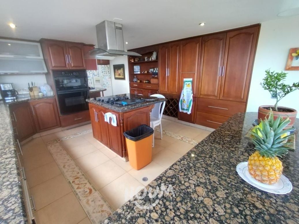 Casa de 5 alcobas en venta en Acacias, Bogotá, 650 m² · foto 9 de 20