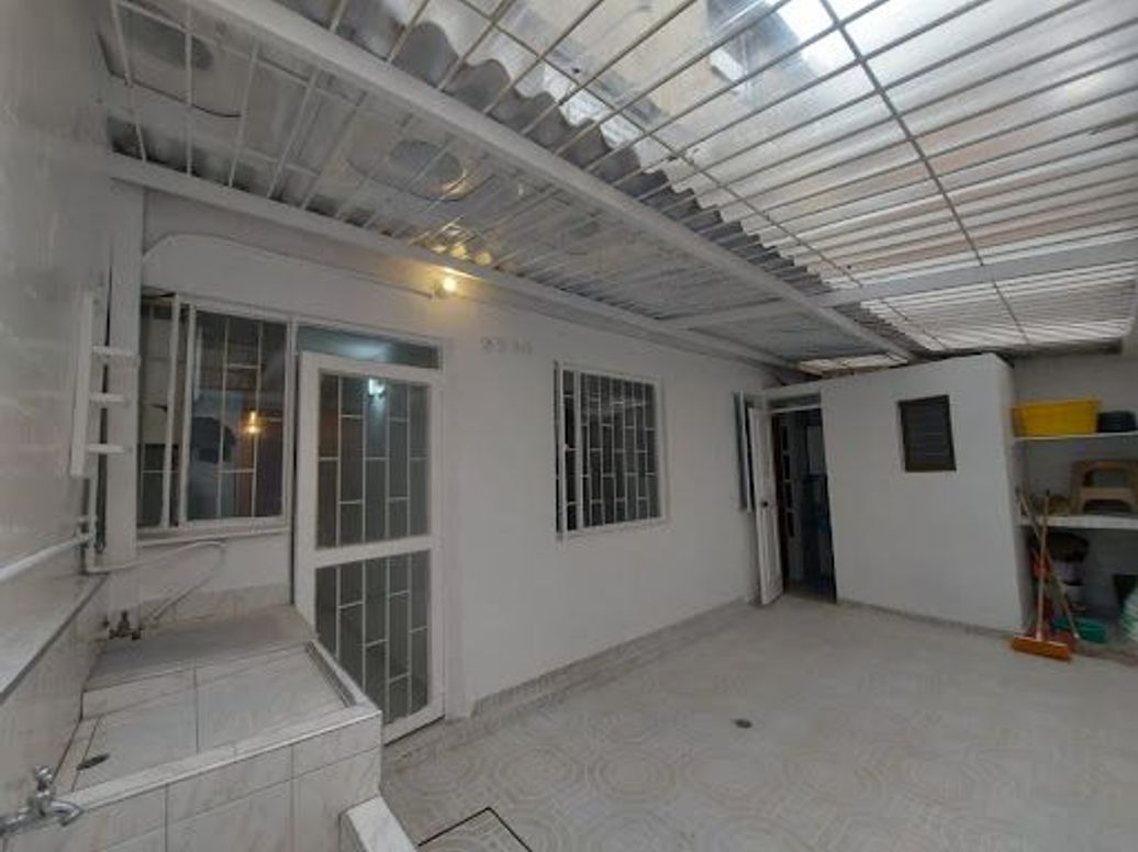 Apartamento de 3 alcobas en venta en Villas De Granada, Bogotá, 72 m² · foto 11 de 14