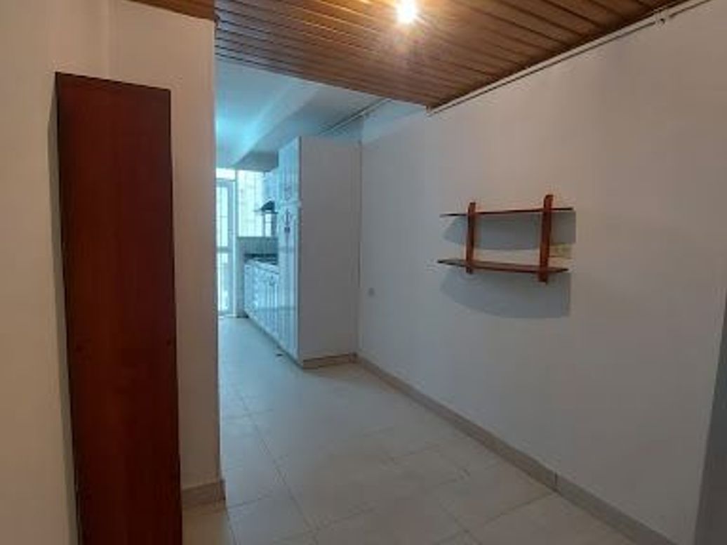 Apartamento de 3 alcobas en venta en Villas De Granada, Bogotá, 72 m² · foto 5 de 14