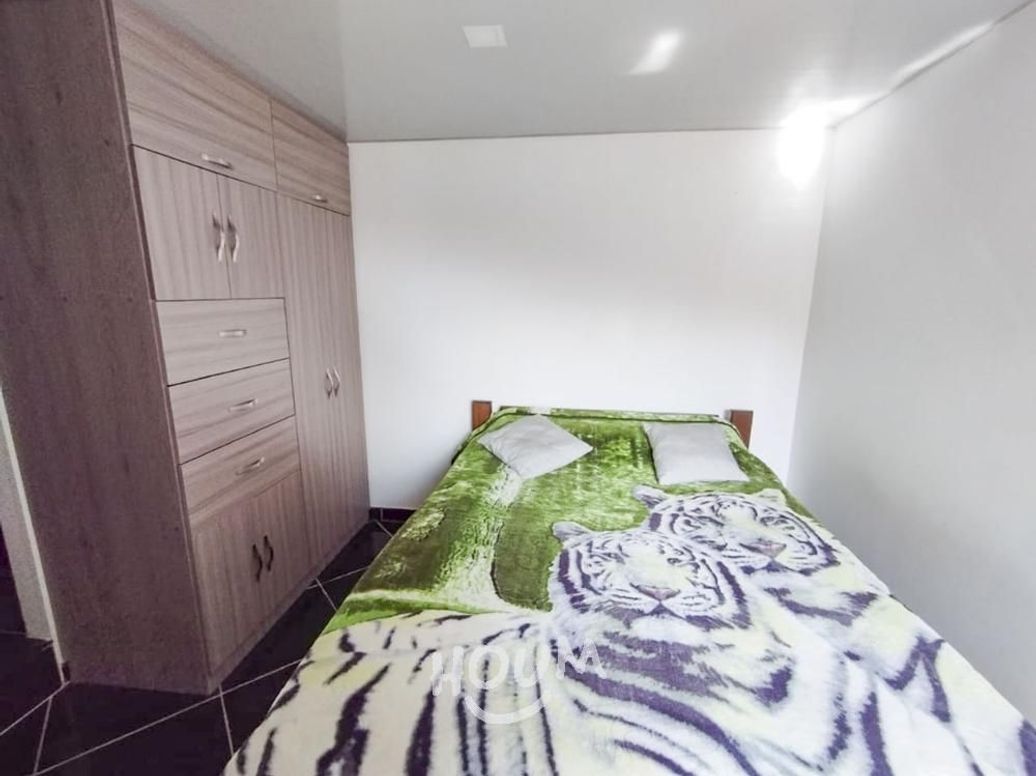 Apartamento de 3 alcobas en venta en Amaruc, Bogotá, 48 m² · foto 3 de 18