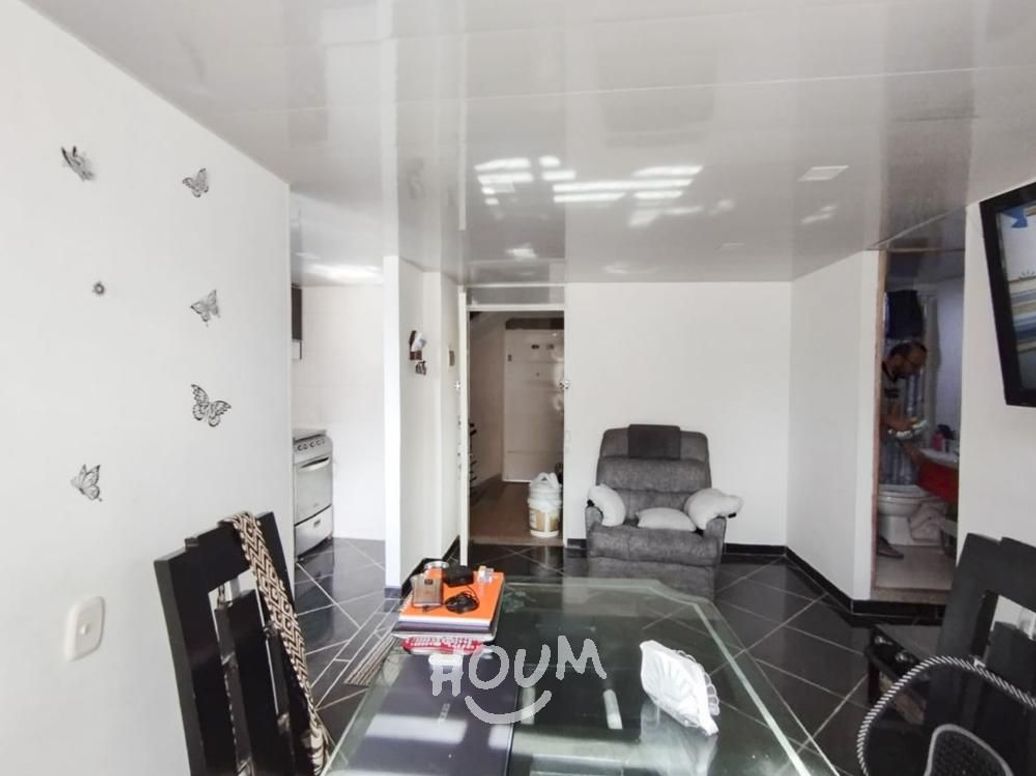 Apartamento de 3 alcobas en venta en Amaruc, Bogotá, 48 m² · foto 2 de 18