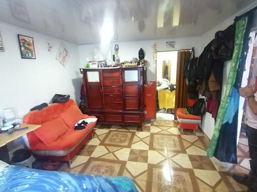 Casa de 9 alcobas en venta en Acacia 3 Parte Baja, Bogotá, 300 m² · foto 13 de 20