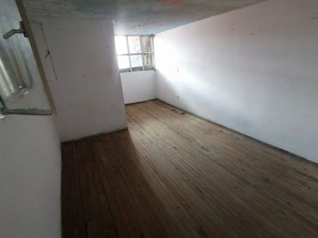 Casa de 9 alcobas en venta en Acacia 3 Parte Baja, Bogotá, 300 m² · foto 8 de 20
