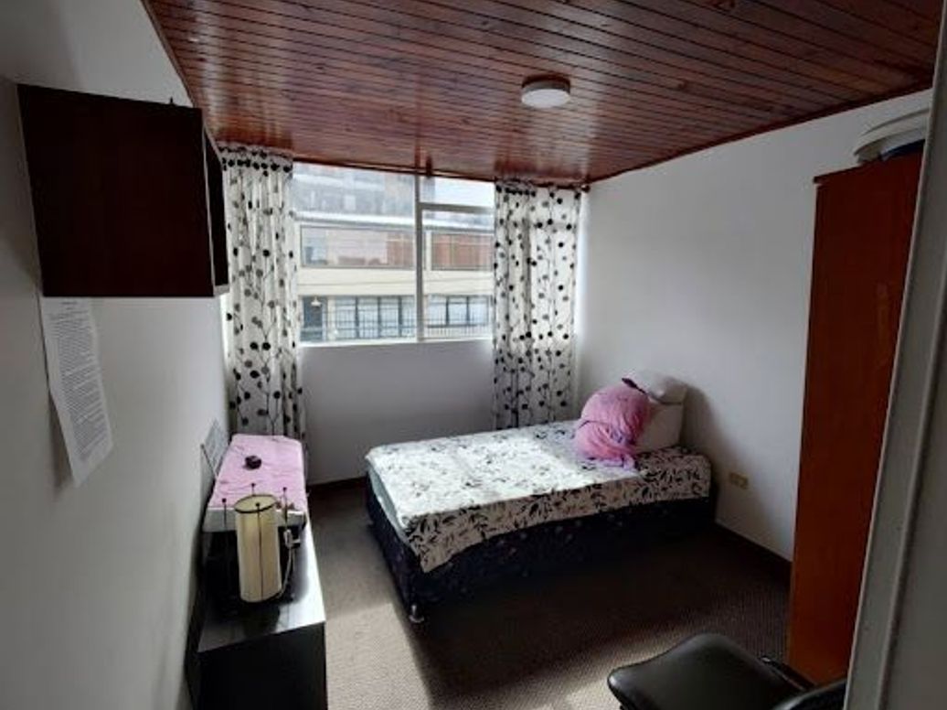 Casa de 5 alcobas en venta en Chapinero Alto, Bogotá, 213 m² · foto 17 de 20