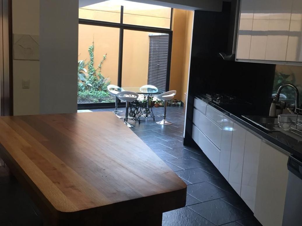 Casa en arriendo en La Macarena, Bogotá · foto 6 de 20
