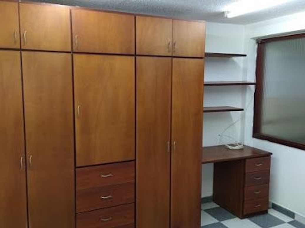 Casa de 5 alcobas en venta en Mandalay 1, Bogotá, 360 m² · foto 12 de 20