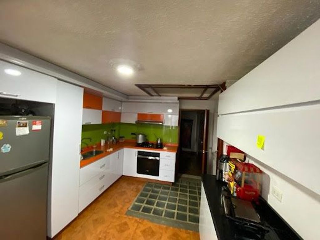 Casa de 5 alcobas en venta en Mandalay 1, Bogotá, 360 m² · foto 17 de 20