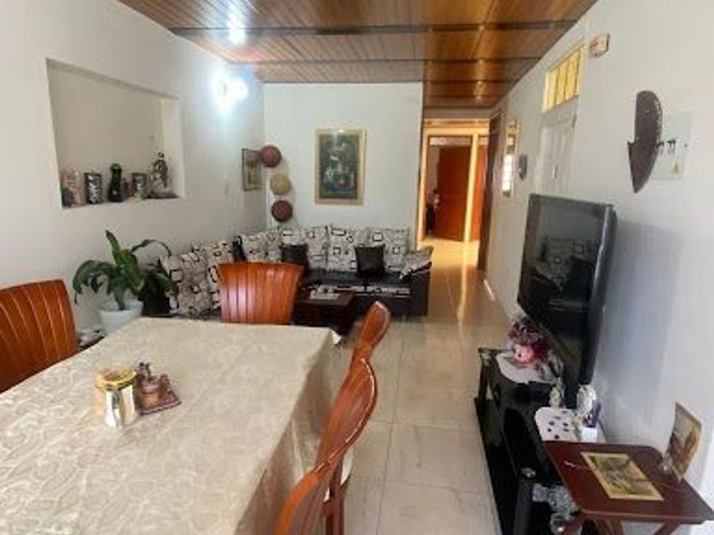 Casa de 6 alcobas en venta en Bosa, Bogotá, 238 m² · foto 12 de 20