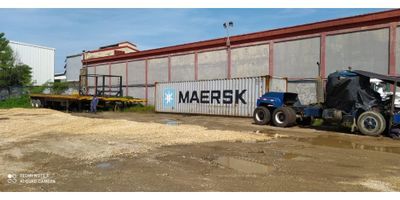 Lote de forma rectangular y topografía plana ubicado en San Isidro . Tiene 35.8mts X 55mts. Multiples vias de acceso, se permite tránsito de tractomulas, facilidad de transporte público, cercanía a sector industrial de mamonal
