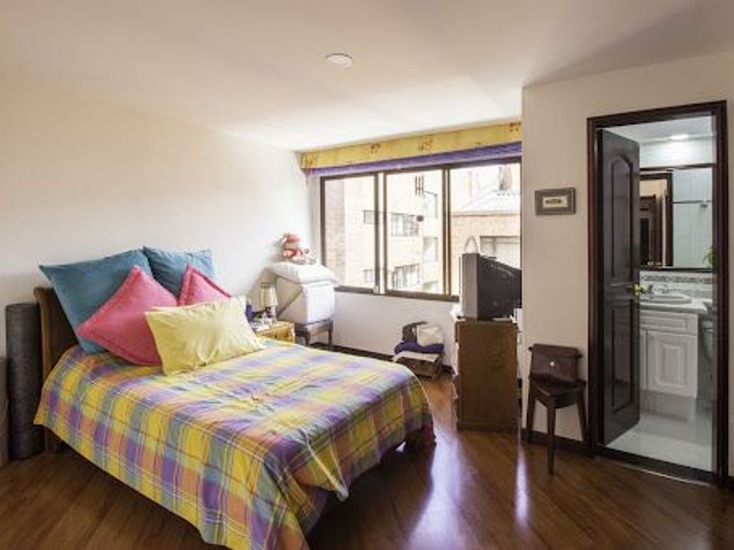 Apartamento de 5 alcobas en venta en San Patricio, Bogotá, 173 m² · foto 9 de 20