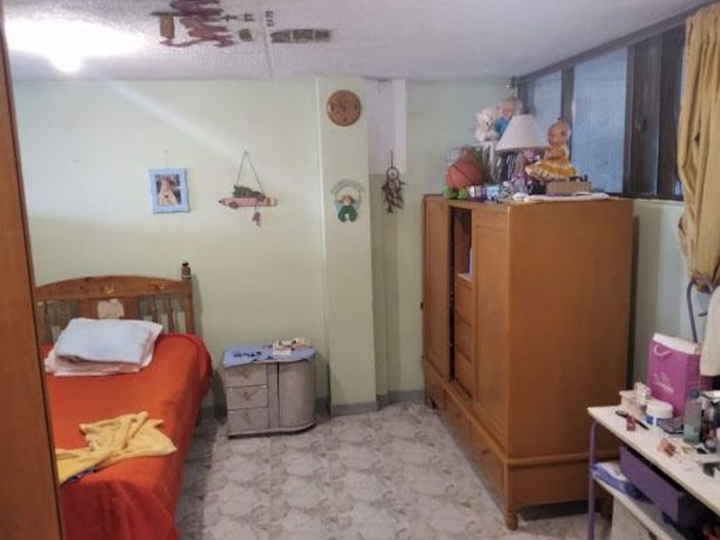 Casa de 9 alcobas en venta en Murillo Toro, Bogotá, 920 m² · foto 9 de 15