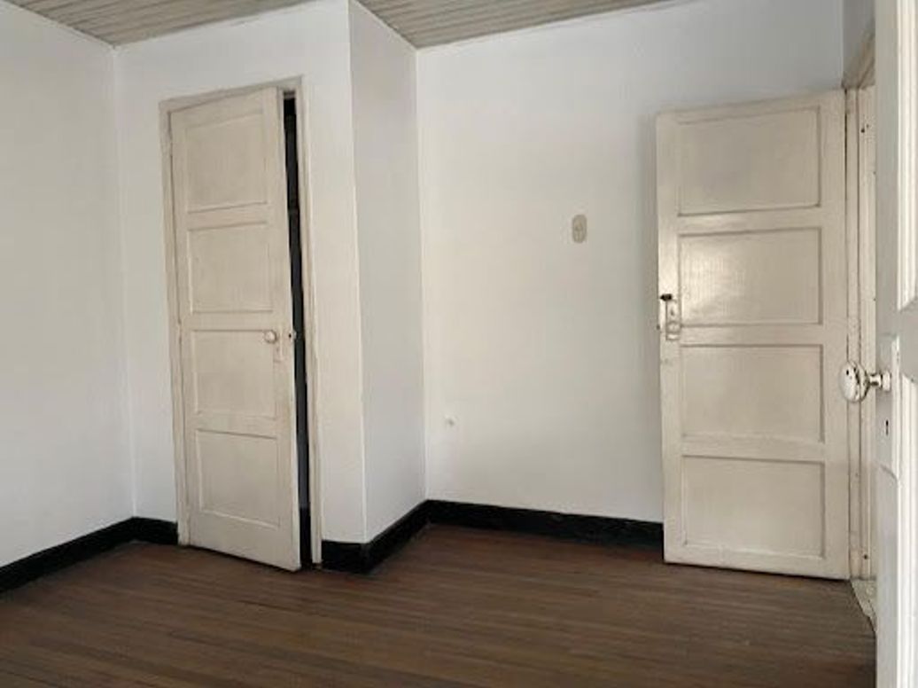 Casa de 9 alcobas en venta en Chapinero, Bogotá, 247 m² · foto 16 de 20