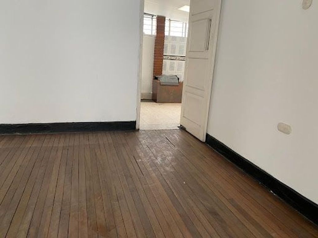 Casa de 9 alcobas en venta en Chapinero, Bogotá, 247 m² · foto 14 de 20