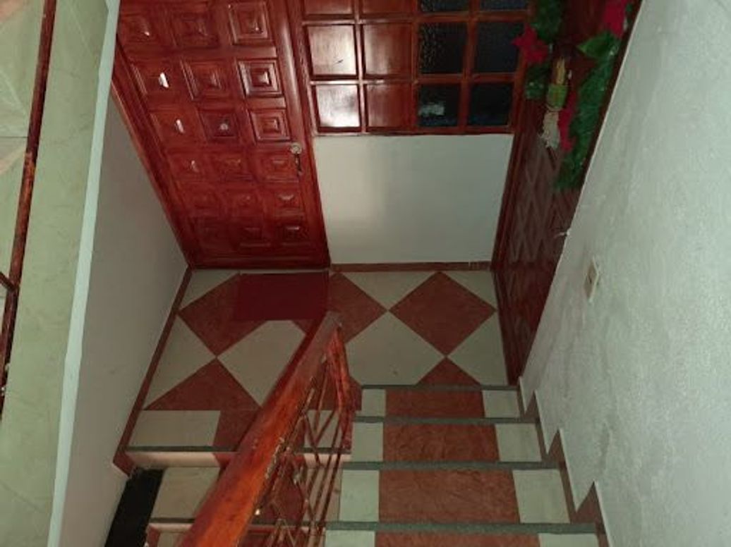 Casa de 16 alcobas en venta en Ciudad Montes, Bogotá, 527 m² · foto 3 de 7