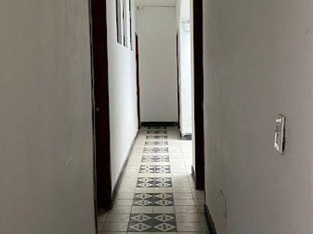 Casa de 6 alcobas en venta en Chapinero, Bogotá, 181 m² · foto 8 de 18