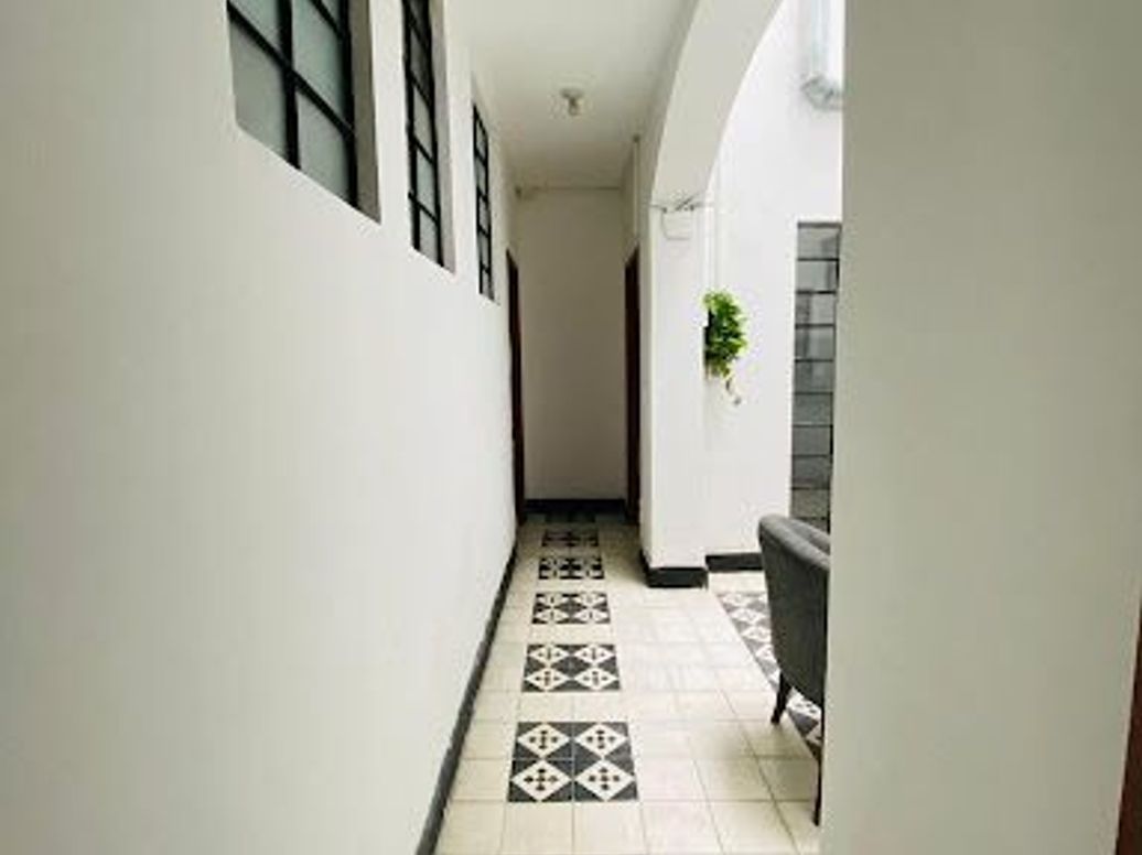 Casa de 6 alcobas en venta en Chapinero, Bogotá, 181 m² · foto 6 de 18