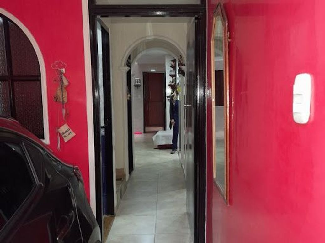 Casa de 6 alcobas en venta en Villa Inés, Bogotá, 288 m² · foto 4 de 19