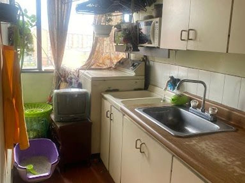 Apartamento de 2 alcobas en venta en El Tunal, Bogotá, 52 m² · foto 5 de 13
