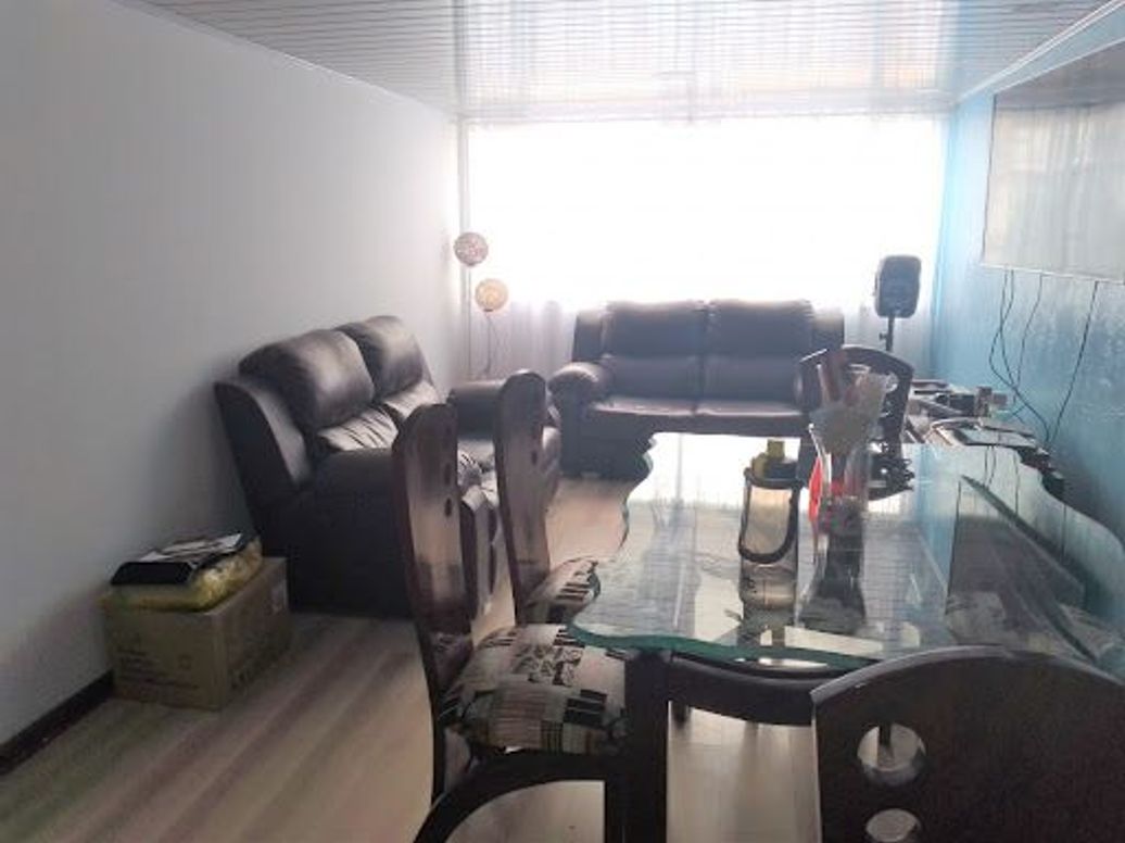 Casa de 9 alcobas en venta en Ciudad Montes, Bogotá, 480 m² · foto 11 de 20
