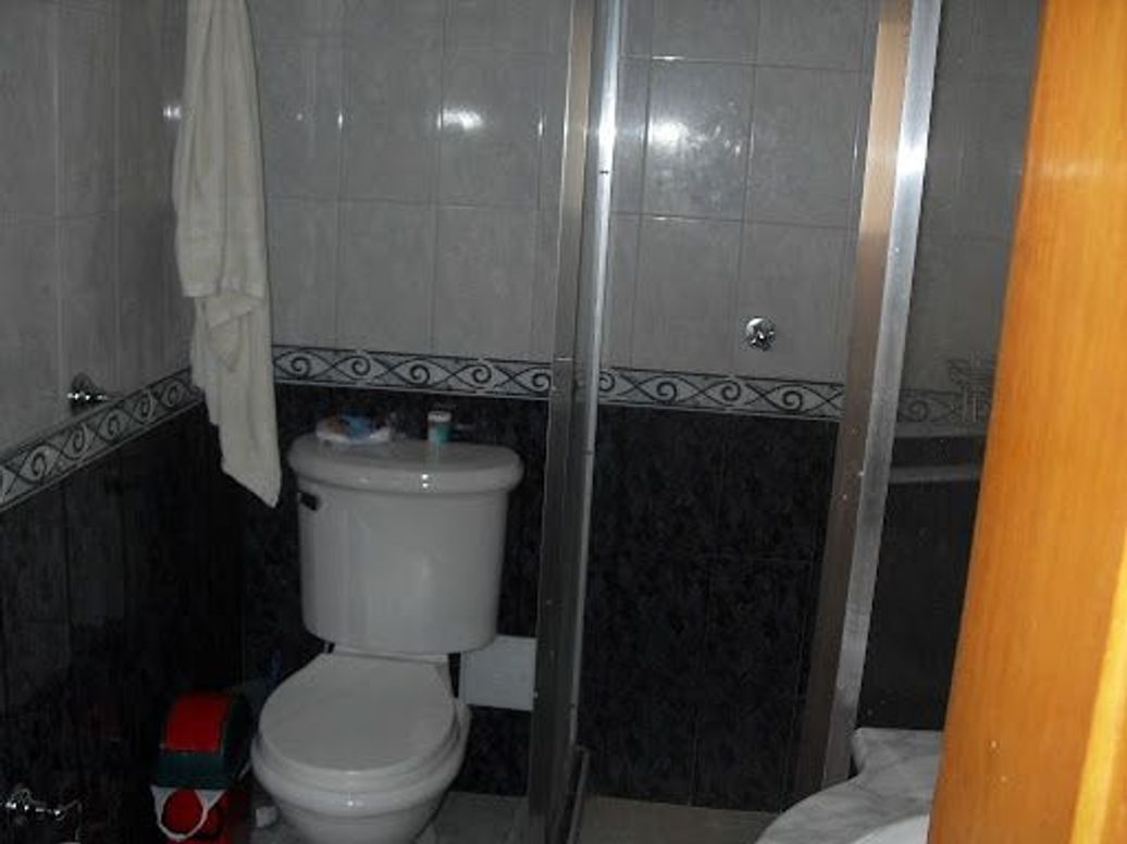 Casa de 5 alcobas en venta en San Patricio, Bogotá, 319 m² · foto 15 de 16
