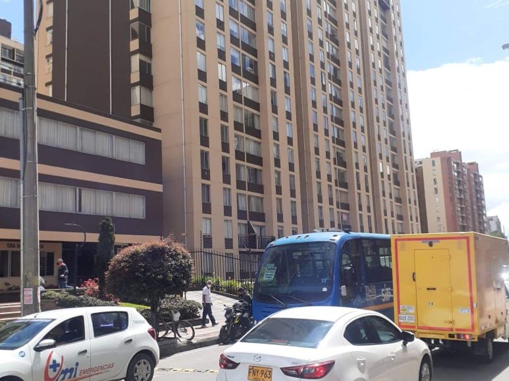 Apartamento de 3 alcobas en venta en Colón, Bogotá, 59 m² · foto 14 de 14