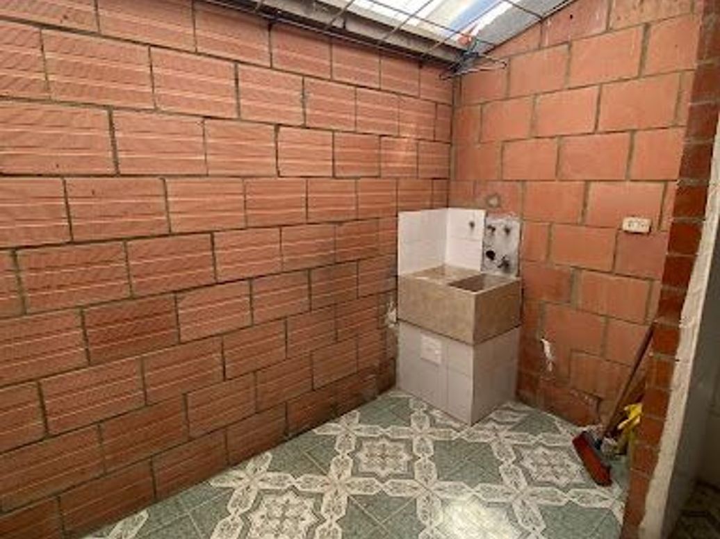 Casa de 2 alcobas en venta en Bosa, Bogotá, 62 m² · foto 6 de 13