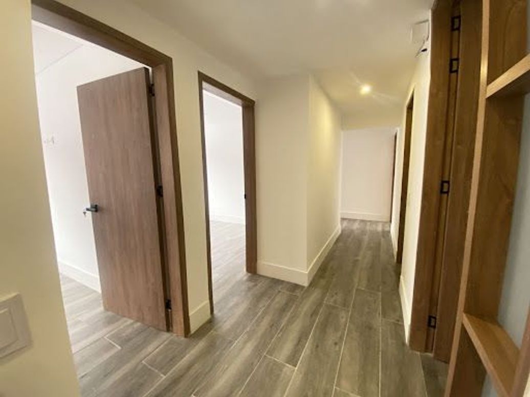 Casa de 5 alcobas en venta en Alhambra, Bogotá, 390 m² · foto 12 de 20