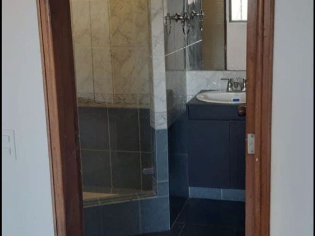 Apartamento de 2 alcobas en venta en Santa Barbara Central, Bogotá, 128 m² · foto 6 de 14
