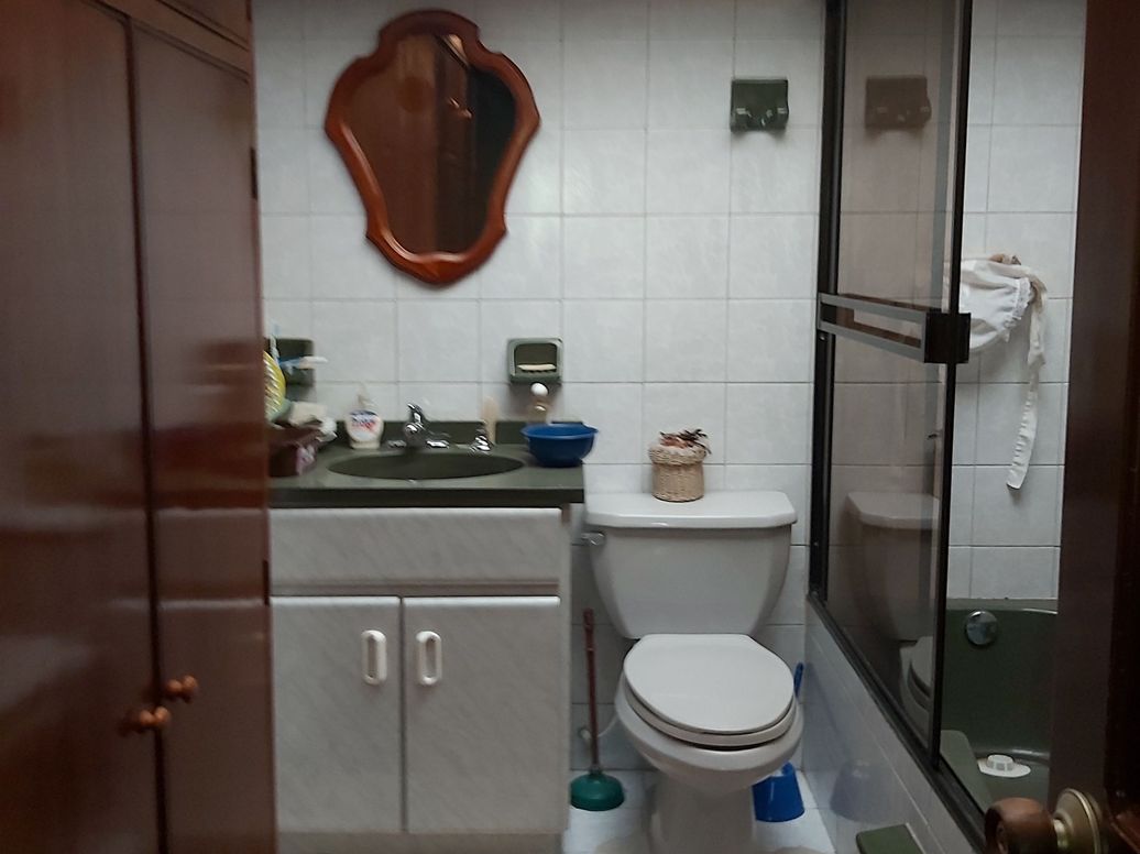 Casa de 4 alcobas en venta en La Libertad, Bogotá, 293 m² · foto 2 de 15