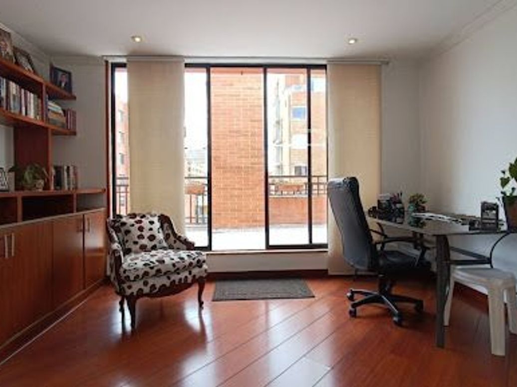 Apartamento de 4 alcobas en venta en Colina Campestre, Bogotá, 194 m² · foto 14 de 20