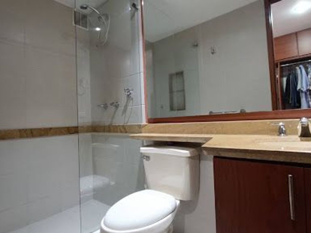 Apartamento de 4 alcobas en venta en Colina Campestre, Bogotá, 194 m² · foto 18 de 20