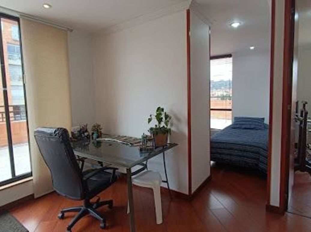 Apartamento de 4 alcobas en venta en Colina Campestre, Bogotá, 194 m² · foto 13 de 20