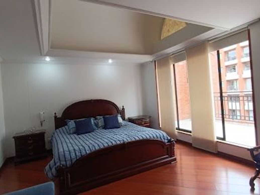 Apartamento de 4 alcobas en venta en Colina Campestre, Bogotá, 194 m² · foto 12 de 20
