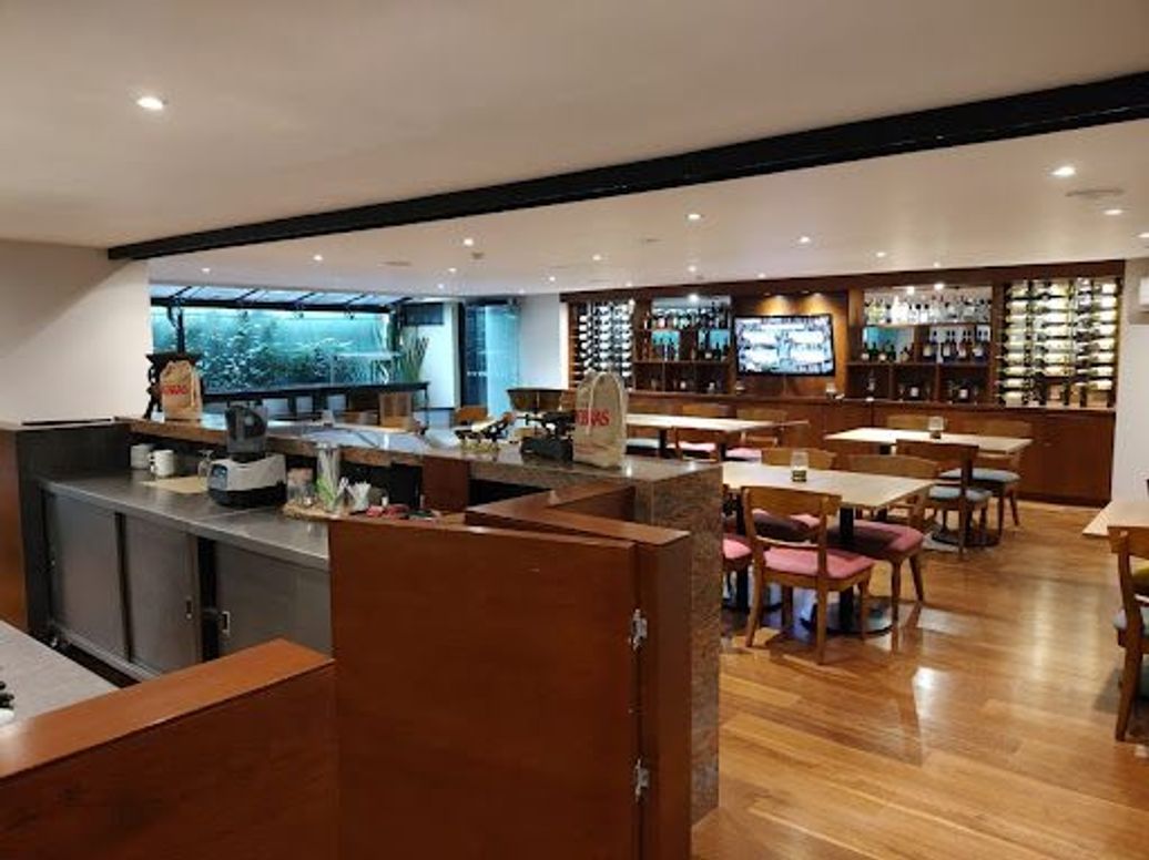 Apartaestudio en venta en La Salle, Bogotá, 40 m² · foto 3 de 11