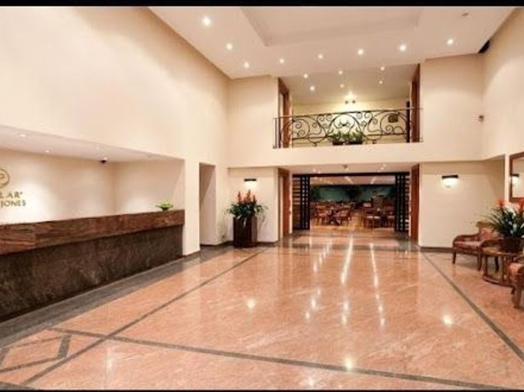 Apartaestudio en venta en La Salle, Bogotá, 40 m² · foto 2 de 11