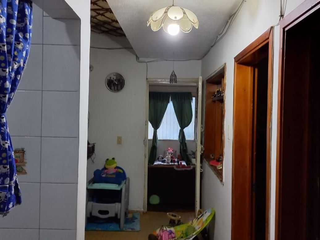 Casa de 4 alcobas en venta en La Esperanza Nororiental, Bogotá, 201 m² · foto 9 de 13