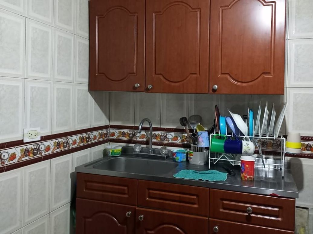 Casa de 4 alcobas en venta en La Esperanza Nororiental, Bogotá, 201 m² · foto 4 de 13