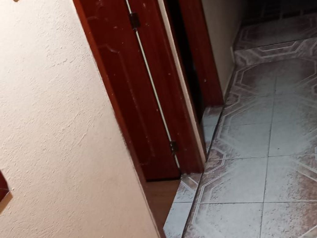 Casa de 4 alcobas en venta en La Esperanza Nororiental, Bogotá, 201 m² · foto 3 de 13