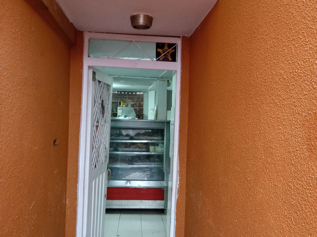 Casa de 4 alcobas en venta en Super Manzana 5, Bogotá, 200 m² · foto 4 de 14
