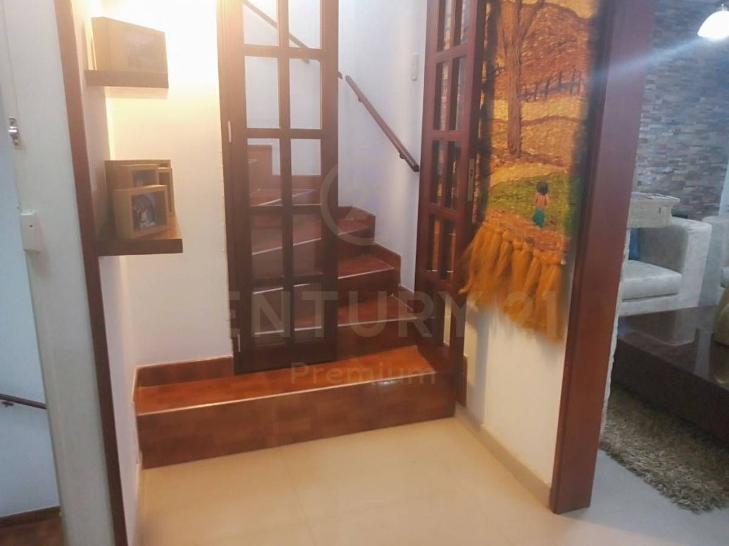 Casa de 6 alcobas en venta en Los Monjes, Bogotá, 360 m² · foto 4 de 18