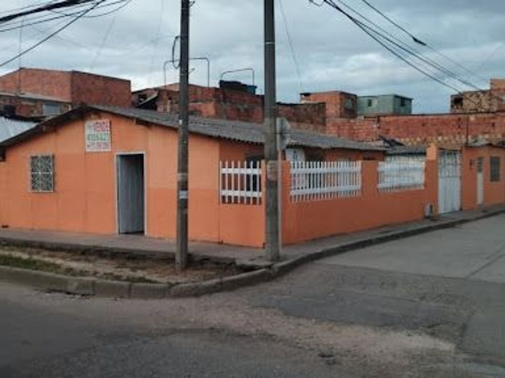 Casa de 6 alcobas en venta en La Giralda, Bogotá, 185 m² · foto 14 de 20